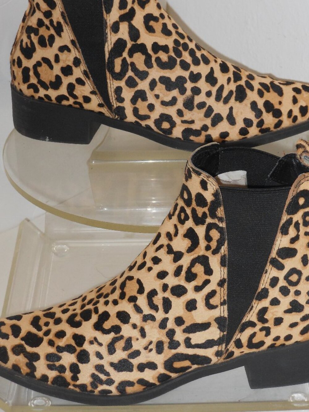 STEVE MADDEN GENUINE CALF FUR ANKLE BOOTS SIZE 8 MEDIUM
